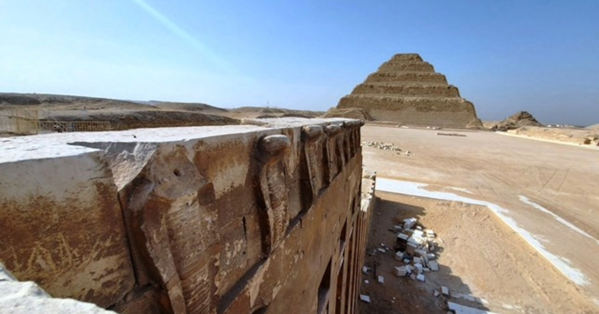 Saqqara au départ d’Hurghada